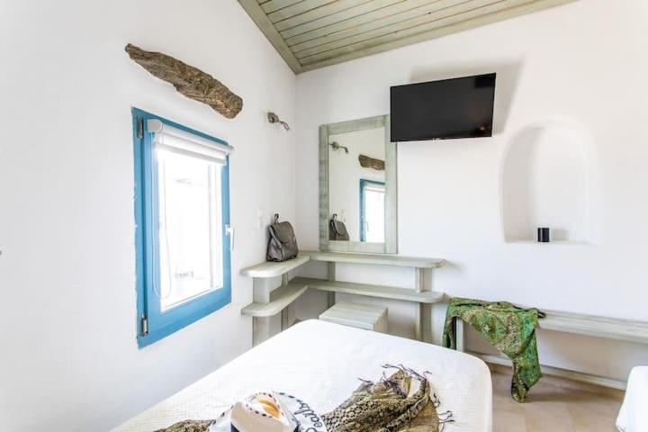 Meltemi Apartment By Opus Agios Stefanos  Exterior photo